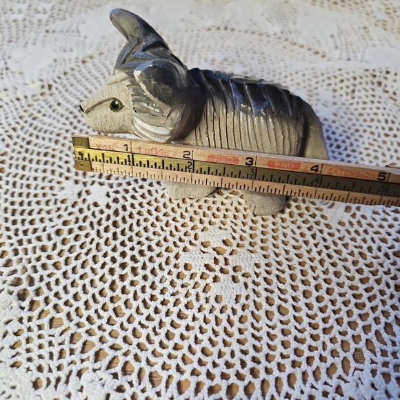 Artesania Rinconada Vintage Retired Wolf/Dog Figurine, Few Chips - Picture 10 of 11